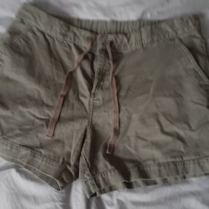 Motherhood shorts